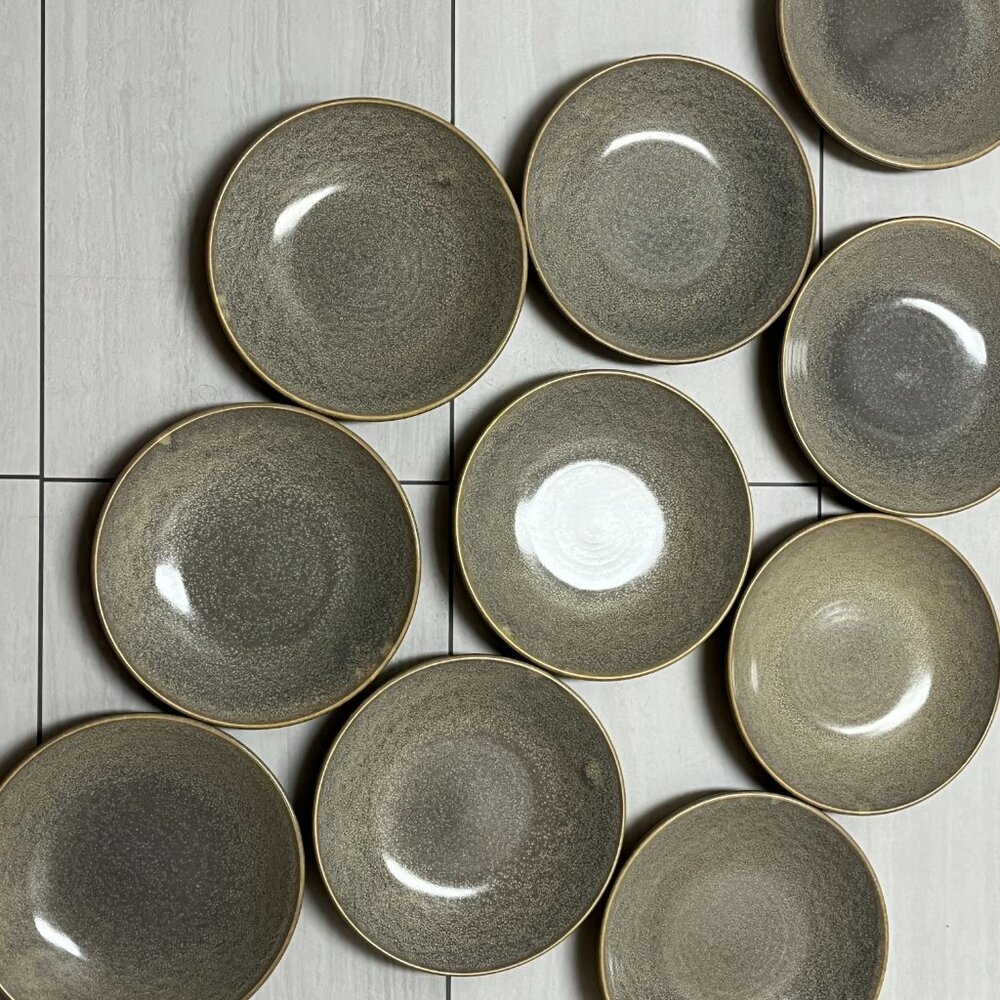 Dudson Evo-Vit England dinner plates $20.00 each
